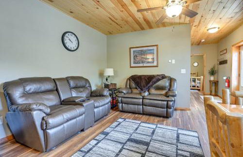 Cozy Lake Wissota Escape with Community Dock! - Foto 5