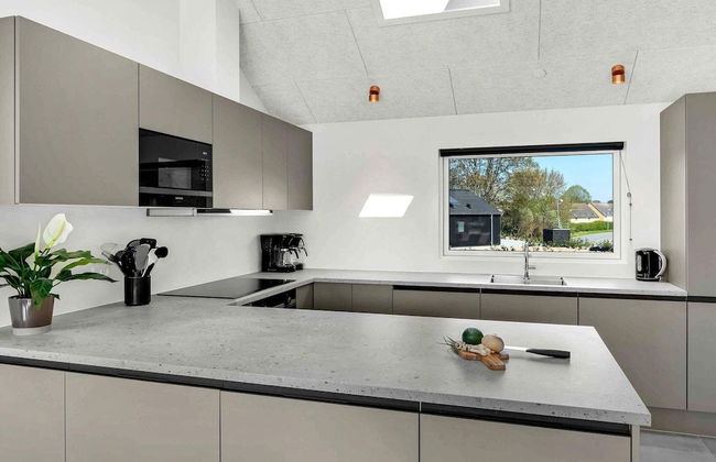 5 Star Holiday Home in Dronningmolle - Foto 8