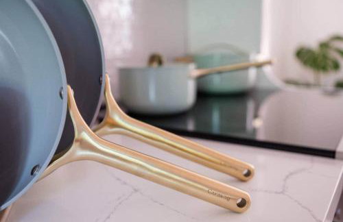 Historic Cottage + Modern Luxury • Walk to Capitol - Foto 64