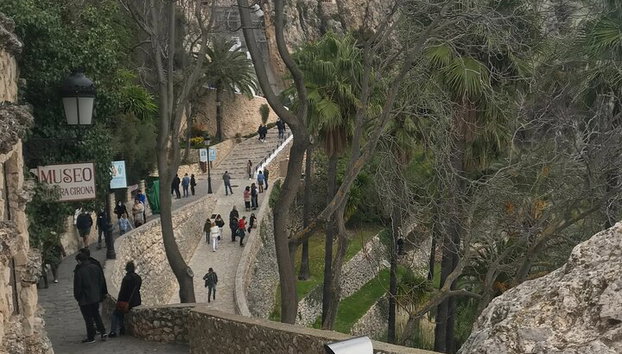 Private Castell de Guadalest und Algar Springs Tour von Benidorm - Foto 3