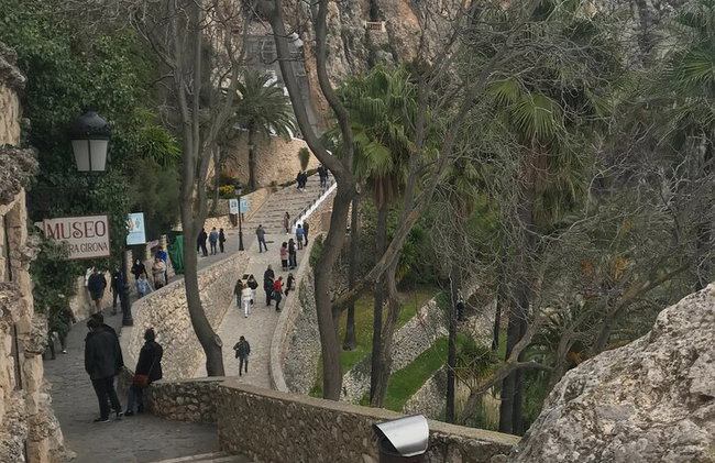 Private Castell de Guadalest und Algar Springs Tour von Benidorm - Foto 3