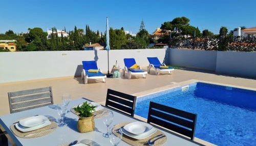 CASA LIMÃO - Private Pool & Garden - Beach & Center 650m - Foto 3, sunbed