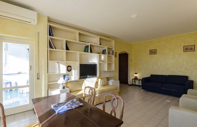 JOIVY Light Flat for 5 in the Heart of Bogliasco - Foto 14