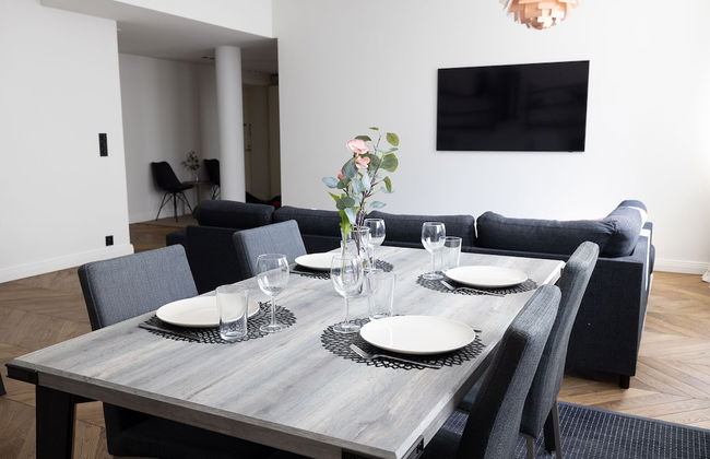 2ndhomes Gorgeous 3BR Apartment w Sauna - Foto 8