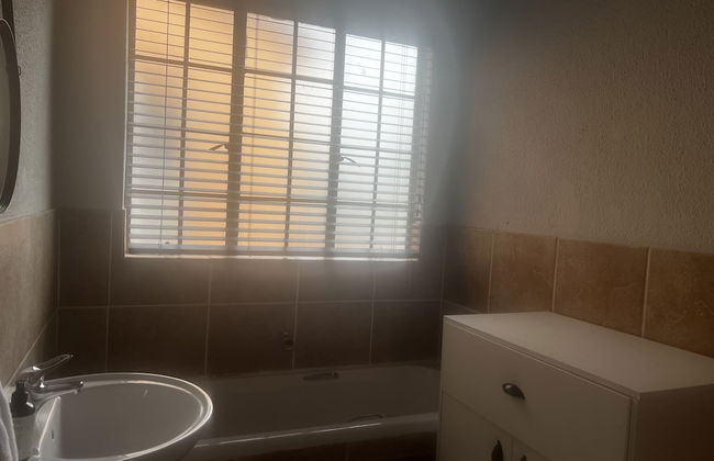 Roodepoort Smart Home 1 - Photo 32