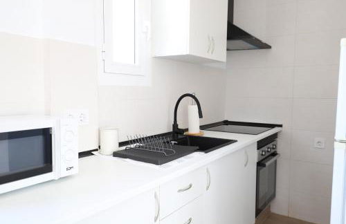 2 apartamentos en una excelente villa de playa compartiendo Piscina y Jardín - Foto 26