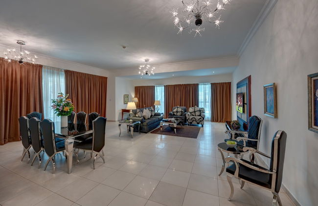 Marina Hotel Apartments - Photo 33