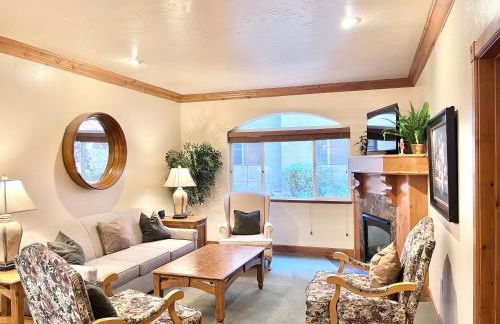 Family Friendly King Villa with Kitchen Near Ski Resorts - 1049 - Foto 2