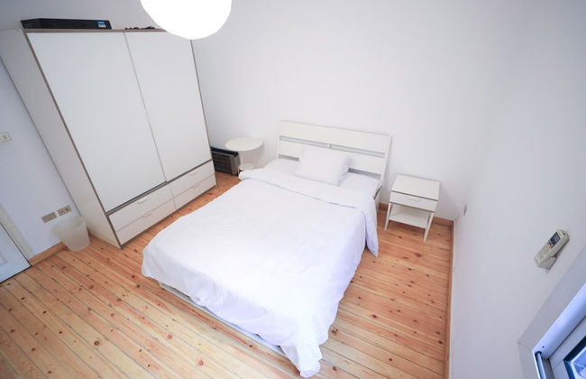 Ivory Petal Bliss 2BR Apt - Foto 15