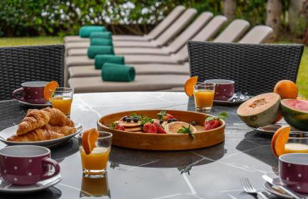 Villa Vitoria - by LovelyStay - Foto 40