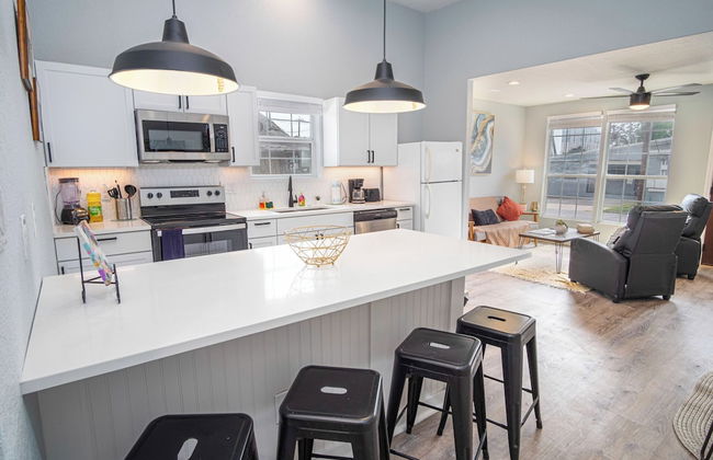 Charming 3br/2ba Gem Close to Downtown/ Riverwalk - Foto 12