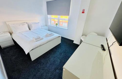 Modern 2 Bedroom Apartment With Free Parking - Foto 11