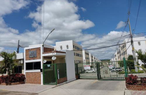 Apto Aconchegante Com Ar, Wi-Fi Garagem e Piscina - Foto 35