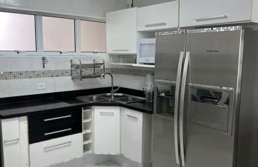 Cobertura 5 suites frente mar Guarujá Pitangueiras - Foto 15