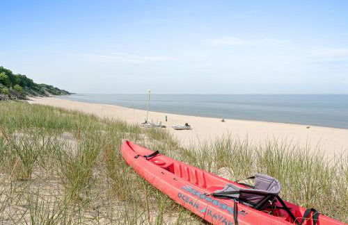 Experience comfort at Graceland, a charming 3-bedroom house - Foto 22