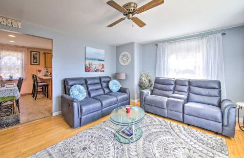 Ocean Inlet Cottage with Deck and Grill! - Foto 3