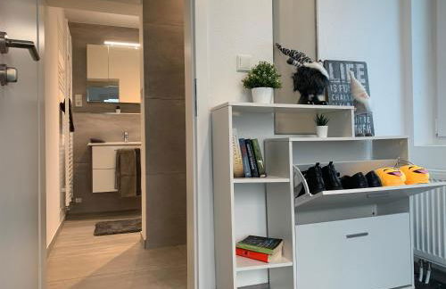 W1 - Kontaktloser 24h CHECK IN, W-LAN, Netflix, Parkplatz, Küche, Boxspring-Bett - Foto 8