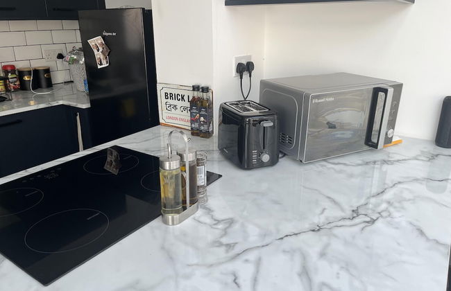 Newly Refurbished 1-bed Apartment in Croydon Se25 - Foto 8