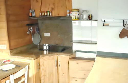 Chalet confortable à Sainte-Foy-Tarentaise avec vue sur la montagne - Photo 15