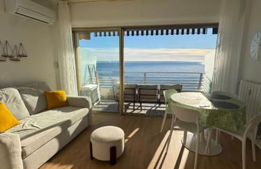 Casa Sud Menton Studio Front de Mer Vue Mer Panoramique Terrasse Parking - Foto 13