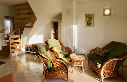 Charming Countryside Apartments - Photo 3