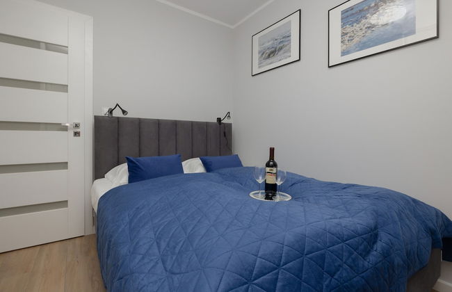 Little Laguna Apartments by Renters - Photo 3