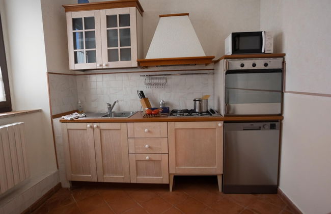 Casale Montemoro With Pool - Photo 13