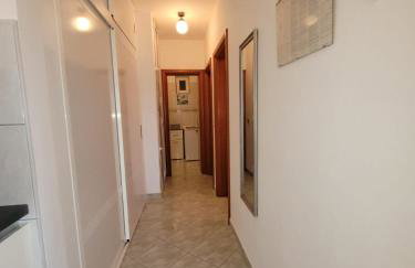 Apartment für 4 Personen mit Jacuzzi und Pool - Foto 3