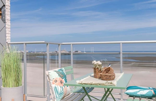 Stunning Studio With Sea-view on top Location - Foto 11