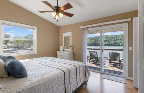 Huge Lakefront Yard, Private Dock - Amazing Views! - Foto 21