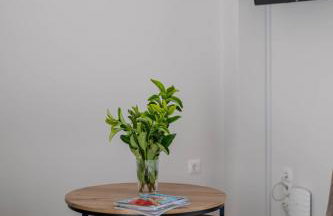 A V Luxury Apartments with Private Pools - Photo 23