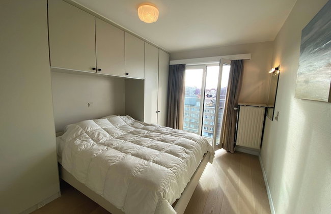 Apartment in Nieuwpoort Near Sandy Beaches - Photo 5