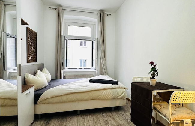 Comfy 4BR 10 Min Transport to Stadthalle - Photo 37