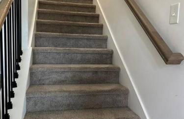 Spacious Modern Retreat Near Downtown - Photo 16