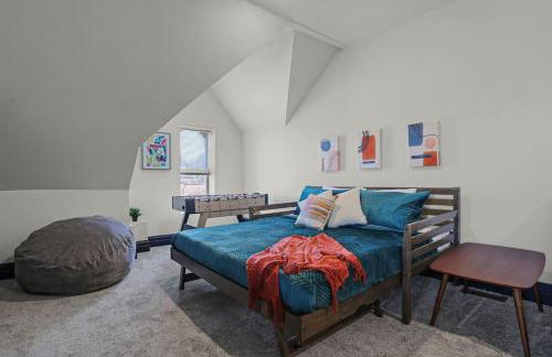 Jefferson Avenue- Large St Louis Home Game Room & Walkable Location - Photo 32