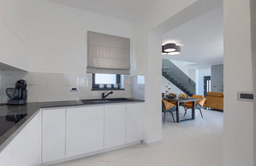 Villa Tonchi 3 Bedroom Private Pool BBQ & Garden - Foto 12