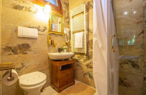 Villa Ferrara Resort con Piscina e Spazi per Eventi Privati, Laurea, Compleanno, Matrimonio - Foto 29