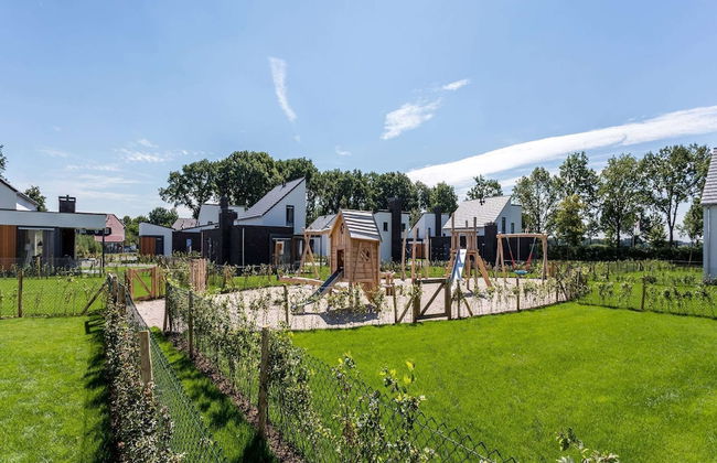 Modern and Child-friendly Villa in Limburg - Photo 36