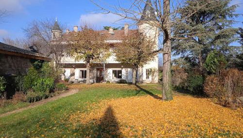 Maison calme avec piscine entourée de son parc - Foto 2