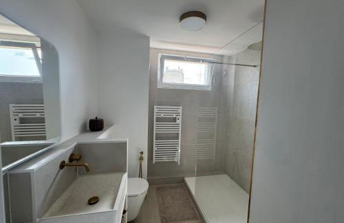 Entire Cozy Studio Walk to La Défense Arena - Foto 9