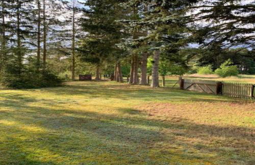 Comfort Meets Coastal Charm - Foto 33