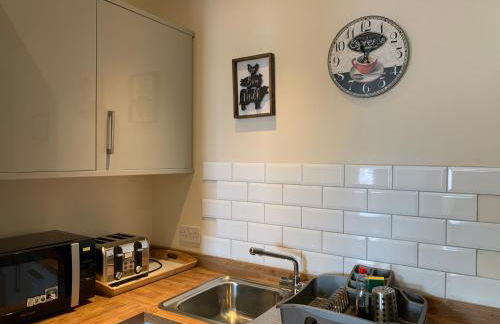 Market Place Serviced Apartments, Leek - Photo 6