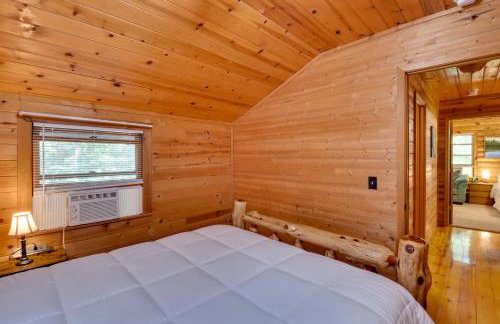 Private Dock & Game Room! Lake Hartwell Retreat - Foto 23