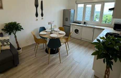 PARIS-MONTROUGE Magnifique Appartement 2 pièce de 36m2 - très cosy pour 1 à 5 personnes refait à neuf - ENTIRE APARTMENT LUXIRIOUS AND WARM - Montrouge Paris 14ème - Proche Aéroport Orly & Parc Expositions Porte de Versailles FREE WIFI GRATUIT - Foto 19