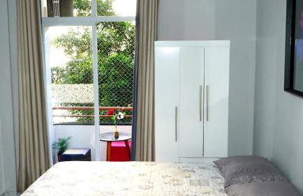 Apartamento tipo studio com uma linda sacada - Foto 8