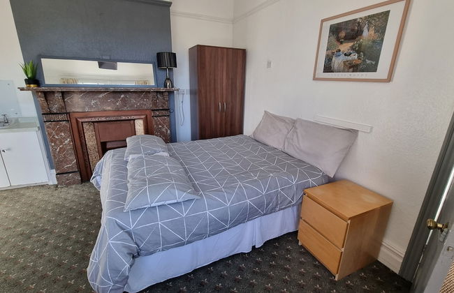 Stunning 5-bedroom House for Unforgettable Getaway - Foto 15