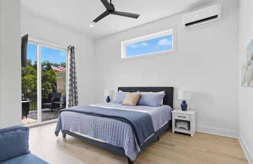 Expansive Deck, Private Dock, Boat Slip and Stunning Views - Foto 17