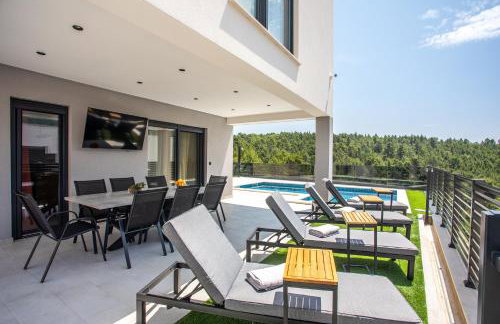 Villa Nina - heated pool - near Omiš - Foto 11