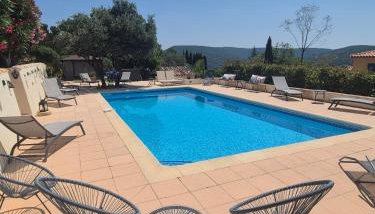 Gites Colline De Sollies - Foto 1