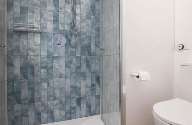 Modern, design, private jacuzzi - 2 terraces, 2 beds - Wow Apartment - Los Christianos - Foto 21